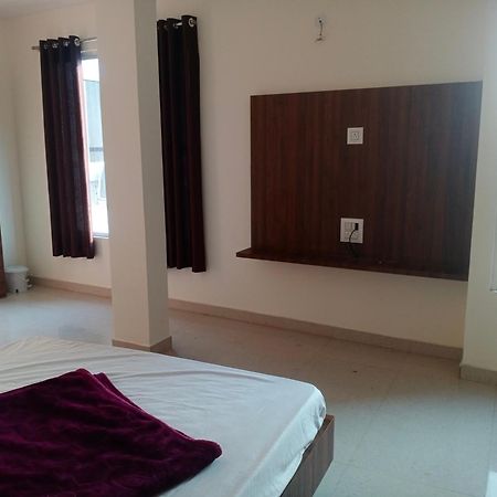Hotel Soham Palace Ujjain Zewnętrze zdjęcie